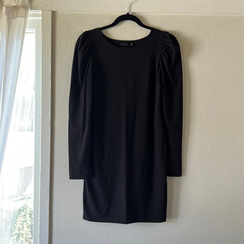 Indah black long sleeve bodycon dress w/ puff shoulder / Size: Small